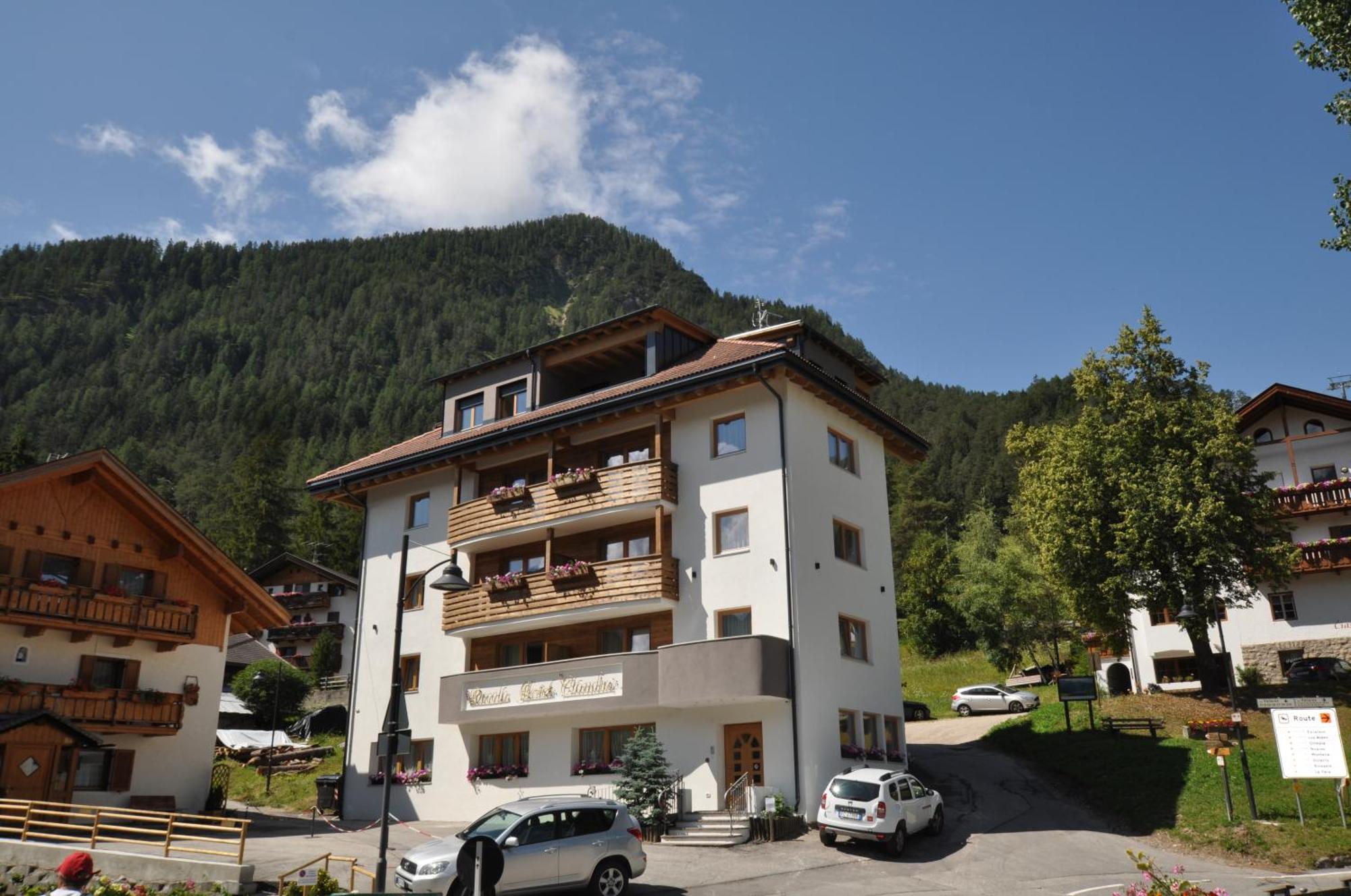 Hotel Piccolo Claudia No Pets San Vigilio Di Marebbe