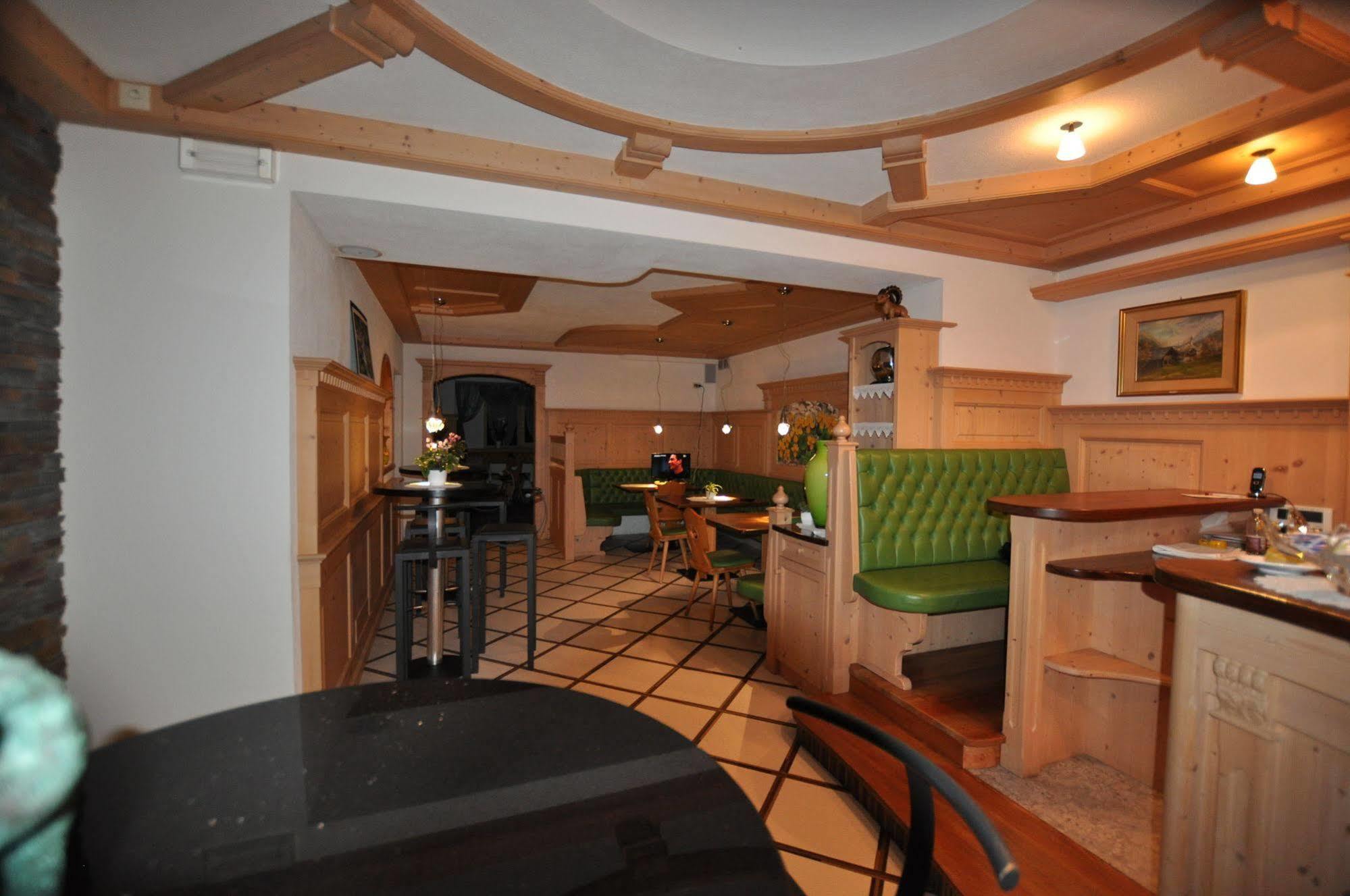 Hotel Piccolo Claudia No Pets